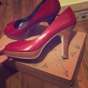 Size 8 Steve Madden heels 👠.